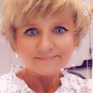 Meet your Posher, Renee